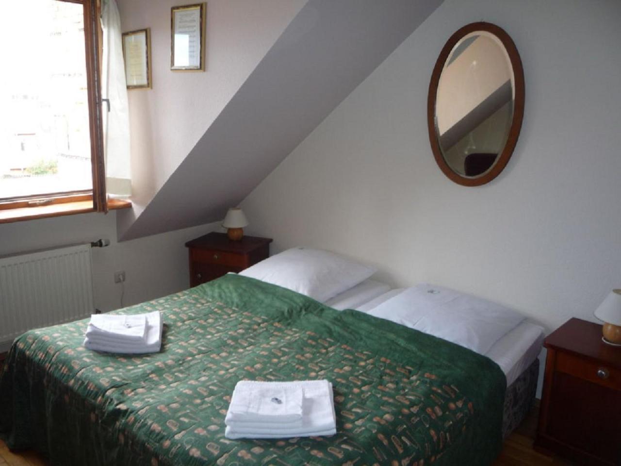 Hotel Reingard Wismar Exterior photo